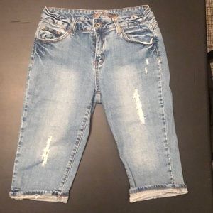 Cato, women’s denim capris